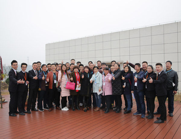 攜手并進(jìn)，共創(chuàng)共贏——熱烈歡迎科恩陜西經(jīng)銷(xiāo)商團(tuán)隊(duì)到廠參觀學(xué)習(xí)
