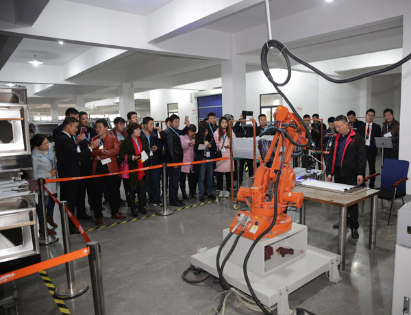 攜手并進(jìn)，共創(chuàng)共贏——熱烈歡迎科恩陜西經(jīng)銷(xiāo)商團(tuán)隊(duì)到廠參觀學(xué)習(xí)